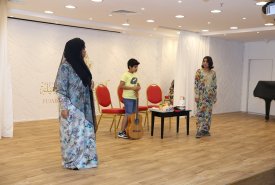 Fujairah Fine Arts organizes an impromptu theatrical performanc