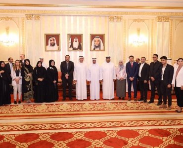 Hamad Al Sharqi receives the delegation of the Fujairah Academy of Fine Arts