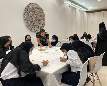 Professor Abdul Mohsen Nassar presented a workshop In the art of Arabic calligraphy, entitled (Arabic Calligraphy Decorations and Letters), organized by the Fujairah Creative Center at their headquarters