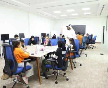 The Fujairah Fine Arts Academy participated in the “Leaders of Tomorrow” summer camp for the year 2023, organized by the Fujairah University Center for Continuing Education and Consulting Services.