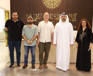 The President of the International Mime Art Organization visits the Fujairah Arts Academy